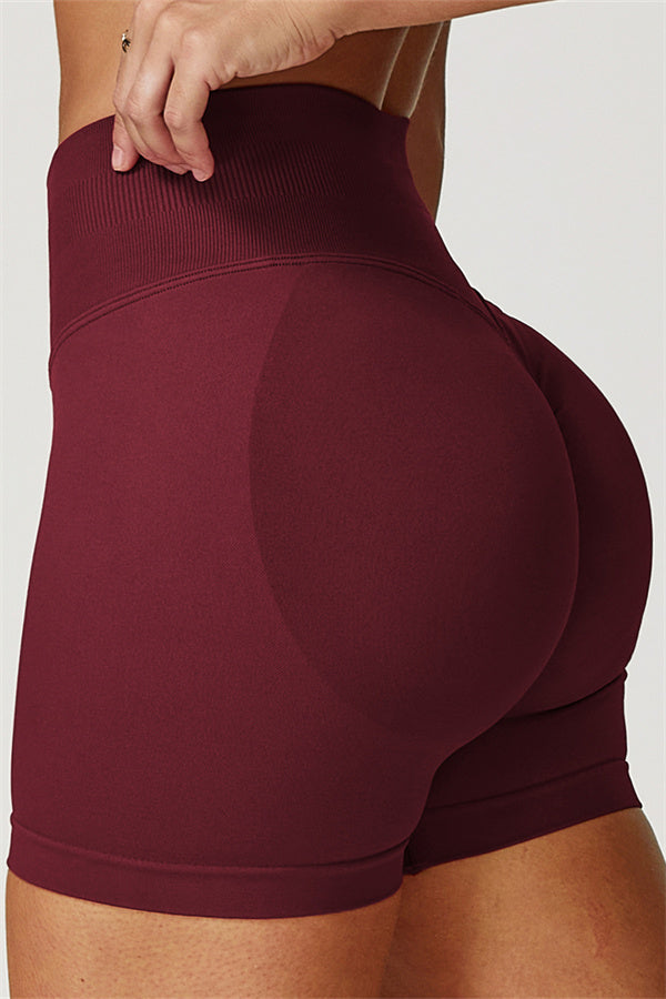 Szorty Allure — szorty sportowe z szwem push-up